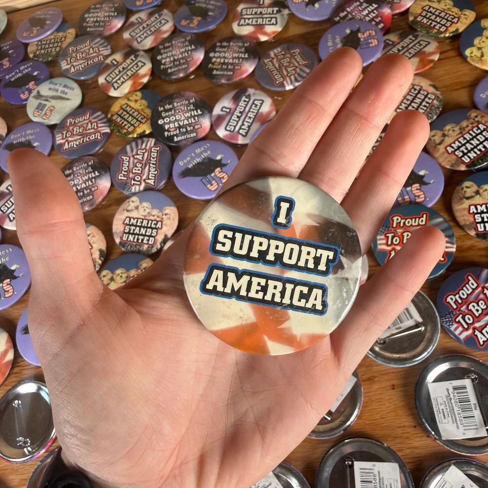 Bulk Lot 100 Patriotic Pinback Buttons USA Flag Eagle Mount Rushmore 2.25 inch - Picture 9 of 9